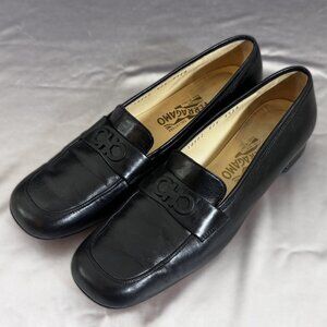 Salvatore Ferragamo Double Gancini Black Leather Loafers Women's Size 8.5AA